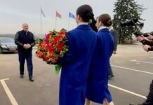 «Есть производства – есть жизнь». А. Лукашенко посещает ОАО «ИНТЕГРАЛ» «Есть производства – есть жизнь». А. Лукашенко посещает ОАО «ИНТЕГРАЛ»