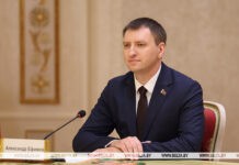 Ефимов: поддержка Президента обеспечила промышленности уверенный рост Ефимов: поддержка Президента обеспечила промышленности уверенный рост
