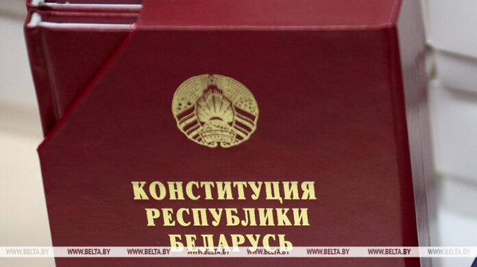 Мицкевич об обновленной Конституции: изменения полностью соответствуют требованиям времени