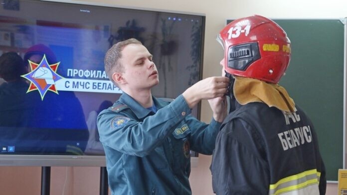 Спасатели Кричевщины проводят уроки безопасности