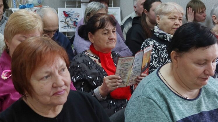 Важные уроки безопасности провели Кричевские спасатели с пенсионерами