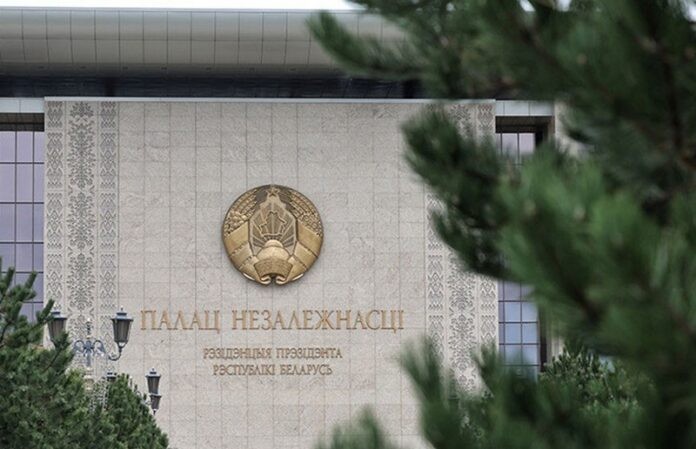 Александр Лукашенко день до инаугурации провел в стандартном режиме