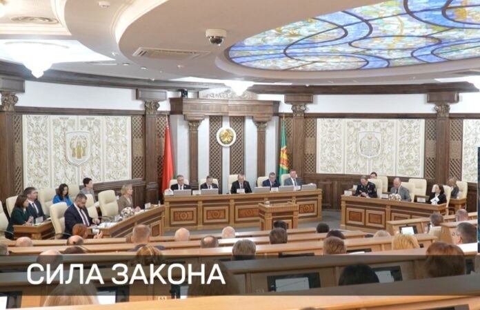 В Верховном Суде обсудили борьбу с незаконным оборотом наркотиков и организованной преступностью