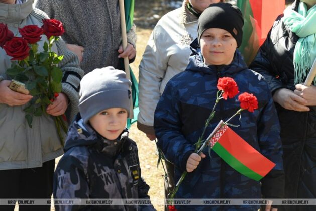 Трагические события в Хатыни вспоминали в Кричеве