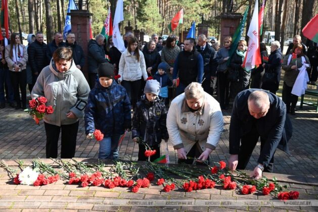 Трагические события в Хатыни вспоминали в Кричеве