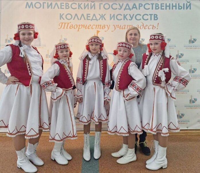 Творческие успехи учащихся Кричевской Детской школы искусств: дипломы и награды