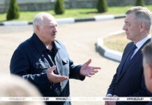 Лукашенко про финансовые показатели деревообработки: там наши деньги и перспектива Лукашенко про финансовые показатели деревообработки: там наши деньги и перспектива