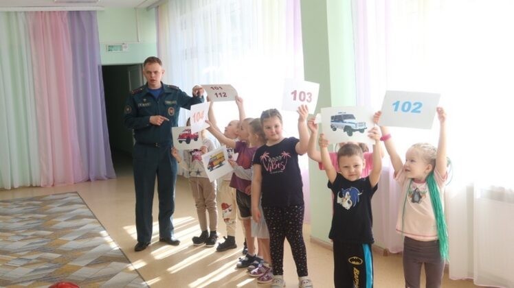 Узнали, зачем кричевские спасатели приезжали в детский сад
