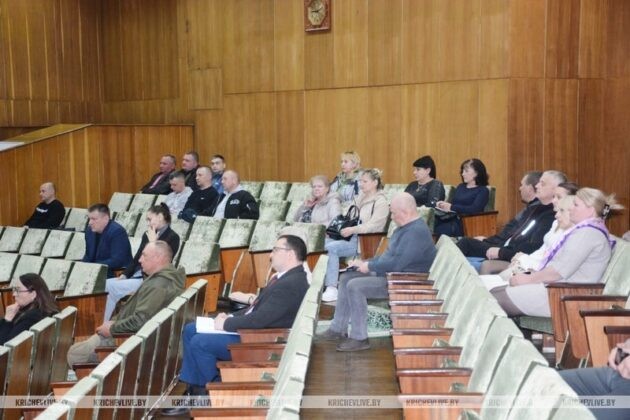 Председатель Кричевского райисполкома встретился с предпринимателями района