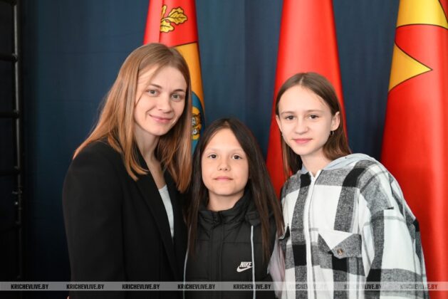800 участников, 50 команд: в Кричеве стартовал республиканский турнир по вольной борьбе