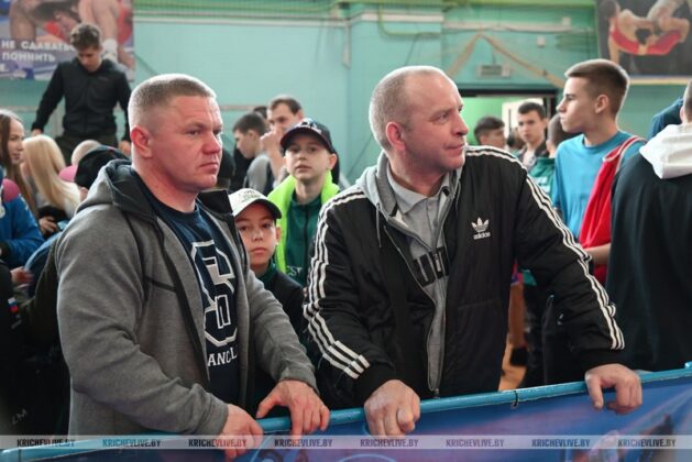 800 участников, 50 команд: в Кричеве стартовал республиканский турнир по вольной борьбе