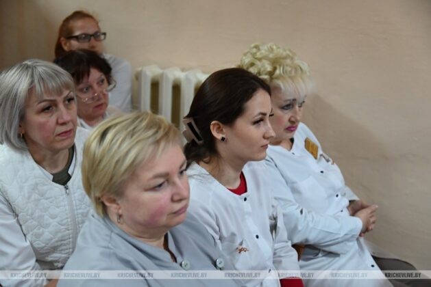 Узнали, о чем шел разговор между председателем Кричевского райисполкома и коллективом поликлиники