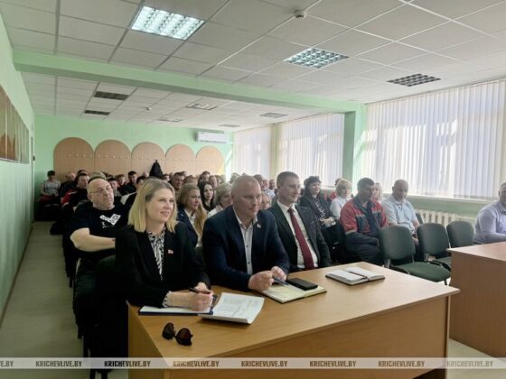 Председатель райисполкома встретился с коллективом дистанции пути