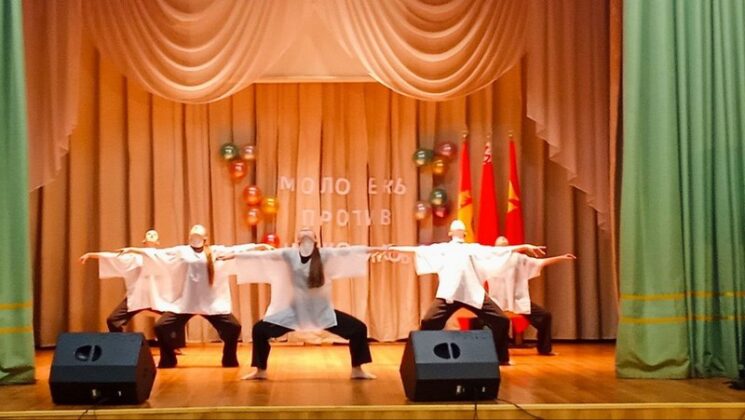 Кричевская молодежь на сцене: танцы как способ сказать "нет" наркотикам