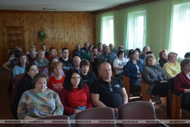 Создаем комфорт вместе: встреча главы района с работниками коммунальной службы
