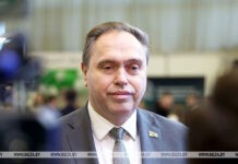 «Любите свою семью». Караник о роли традиционных семейных ценностей в укреплении глобальной безопасности "Любите свою семью". Караник о роли традиционных семейных ценностей в укреплении глобальной безопасности