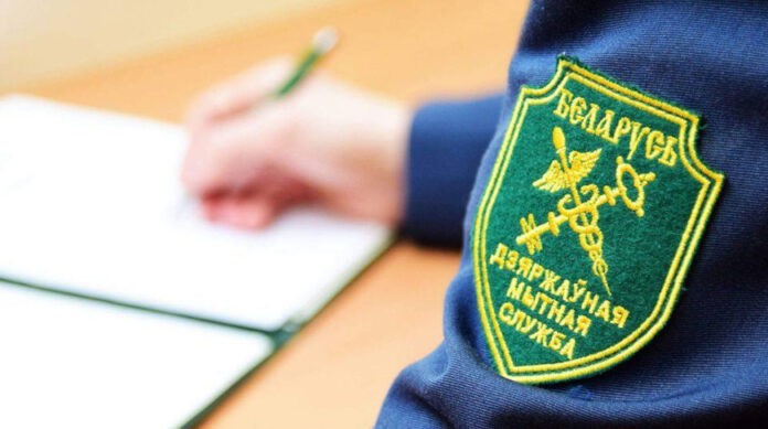 Какие товары можно провозить через белорусскую границу без уплаты пошлин, рассказали в ГТК