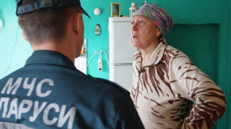 Кричевские спасатели на страже безопасности: профилактика пожаров в Краснобудском сельсовете