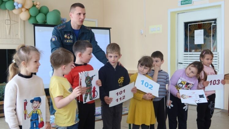 Как вести себя при пожаре: кричевские спасатели делятся знаниями с детьми