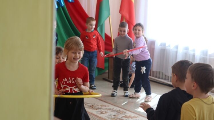 Как вести себя при пожаре: кричевские спасатели делятся знаниями с детьми