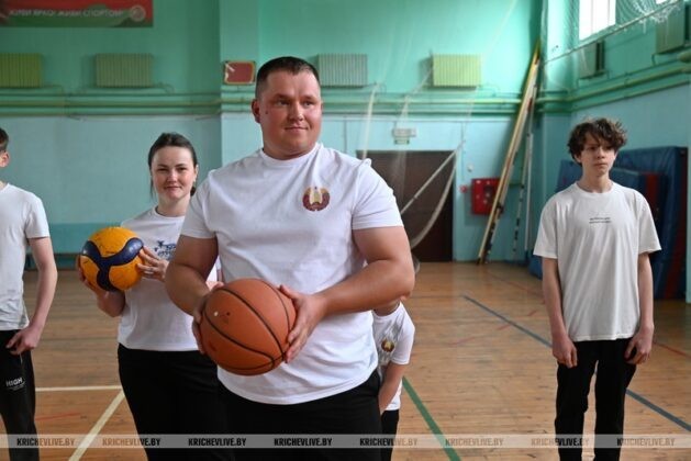 7 молодых семей Кричева сражались за звание «самой спортивной»