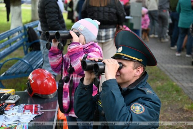 Чем удивляли кричевлян участники парада колясок