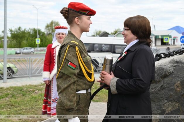 Послание к 100-летию Великой Победы и Дерево памяти: в Кричеве открыли новый арт-объект