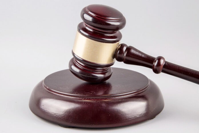 В Кричеве суд рассмотрел дело о нападении на таксиста