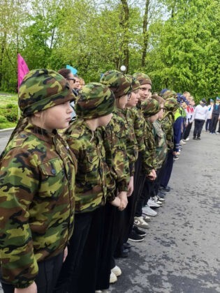 Военно-спортивные игры "Зарничка" и "Зарница" прошли в кричевской школе