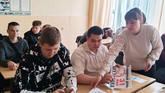Библиотекари Кричевщины провели диалоги с учащимися о вреде курения