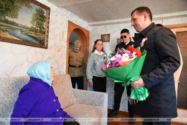 Руководство района 9 мая поздравило живых свидетелей событий Великой Отечественной