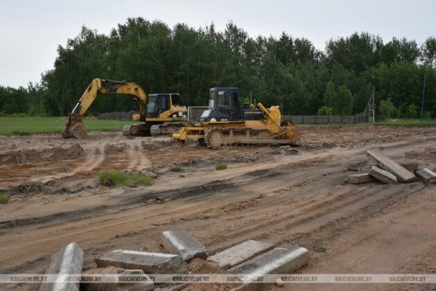 Узнали, какие работы проводятся на стадионе «Сож-2002» в Кричеве