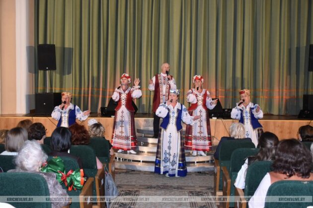 Медицинских работников сегодня чествовали в Кричеве