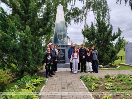 Учащиеся Бельской СШ совершили поездку по памятным местам Кричевского района