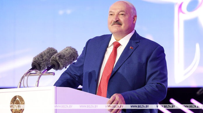 Лукашенко: голос "Славянского базара" - это голос за мир и дружбу между народами