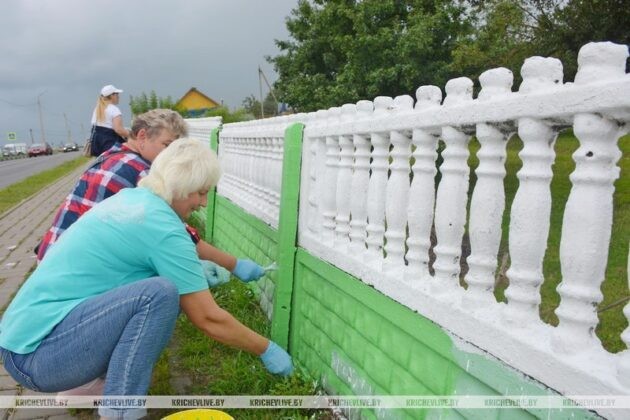Общими усилиями к празднику: благоустройство Кричева перед фестивалем «Дожинки» продолжается