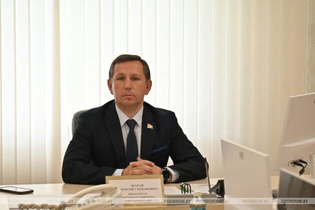 11 жителей района обратилось к председателю райисполкома на прием