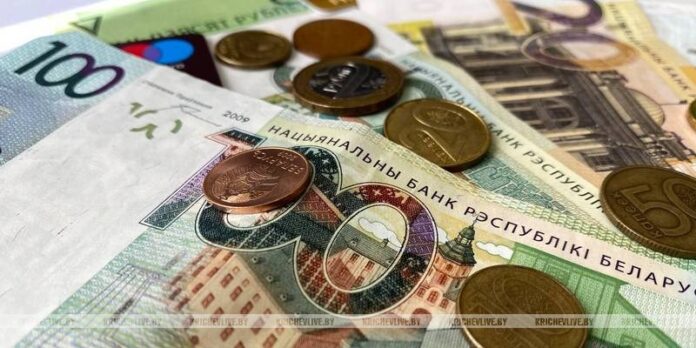 Стало известно, насколько увеличилась зарплата в Кричевском районе в 2025 году