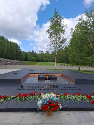Молодежь кричевщины побывала в мемориальном комплексе Хатынь