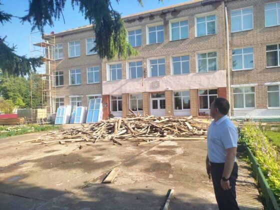 Ремонтные работы в СШ № 5 находятся под контролем Алексея Шарая