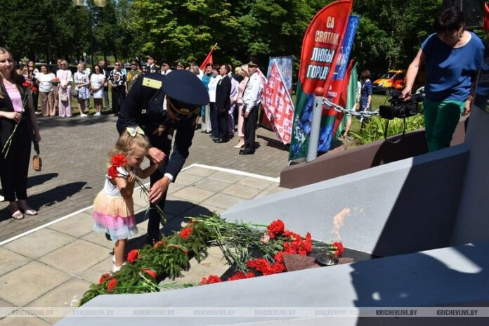 Торжественный митинг, посвященный Дню Независимости, прошел в Кричеве