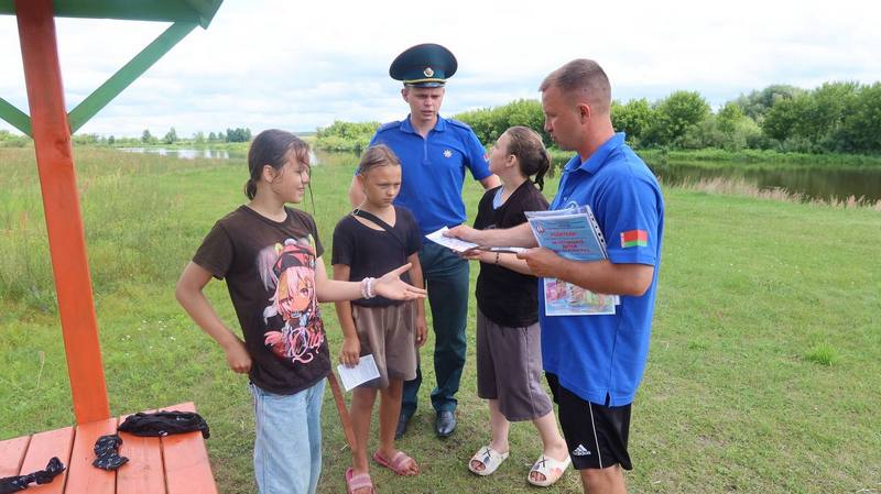 Спасатели провели рейд по водоемам Кричевщины