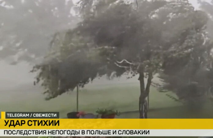 Штормы и ливни накрыли Польшу