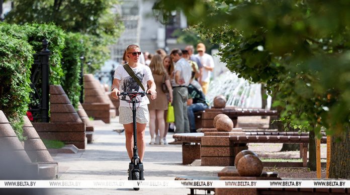 В Беларуси откорректировали ПДД: изменения коснутся владельцев электроустройств