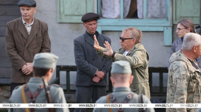 Угольников о съемках фильма о Батьке Минае: 40 лет назад здесь снимали "Иди и смотри"