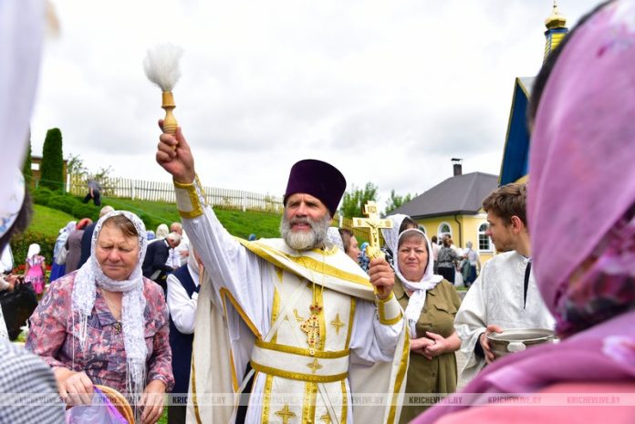 Яблочный Спас в Кричеве: фоторепортаж