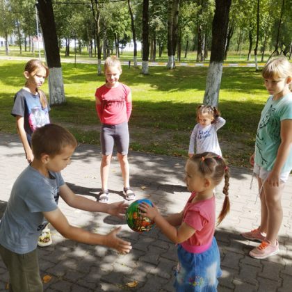 В гостях у сказки: увлекательные мероприятия для детей провели в Кричеве