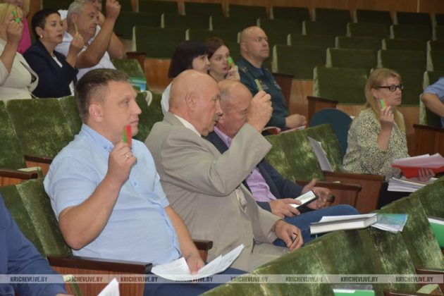 В Кричеве прошла очередная сессия районного Совета депутатов
