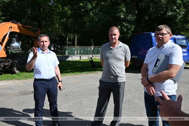 Председатель райисполкома провел рабочее совещание на ремонтирующемся объекте ДШИ