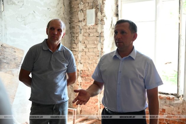 Председатель райисполкома провел рабочее совещание на ремонтирующемся объекте ДШИ